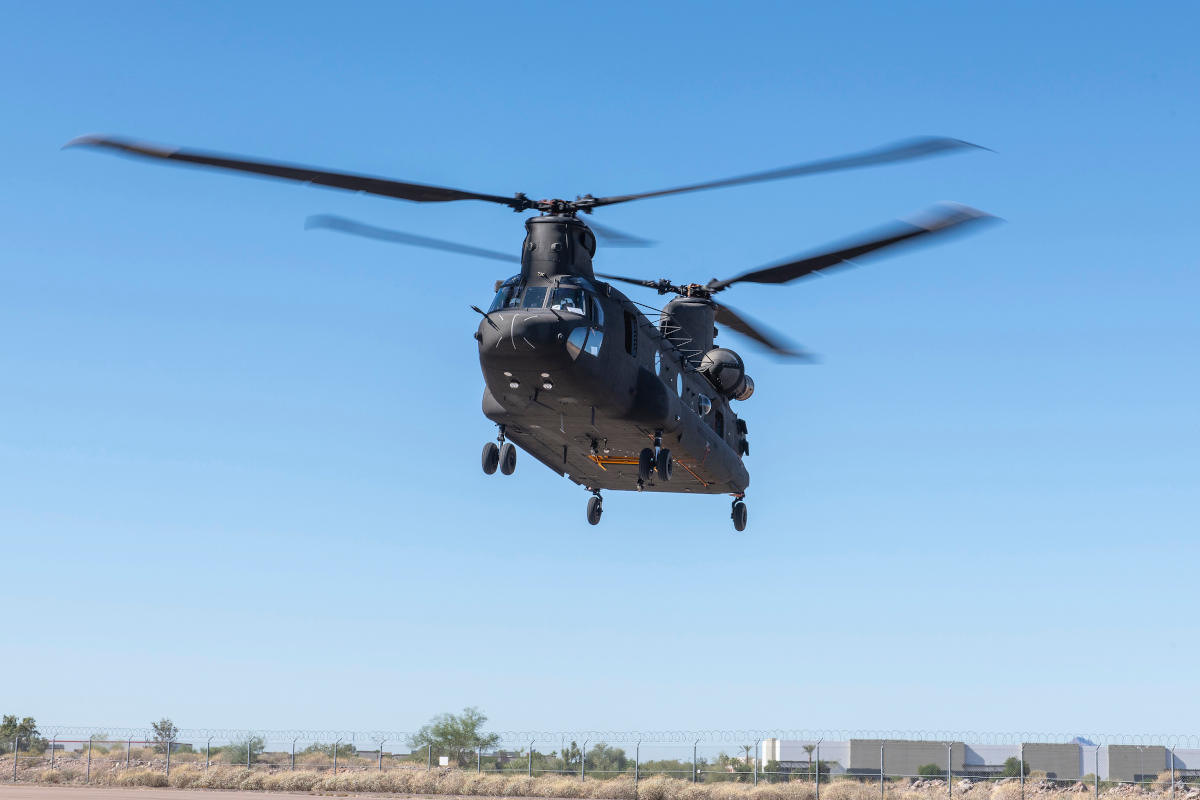 Boeing Signs First Ch 47f Block Ii Chinook Production Contract